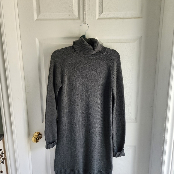 Ten Tree Women's Highline Turtleneck Dress​​ Sz Medium NWT Urban Green - Picture 3 of 9